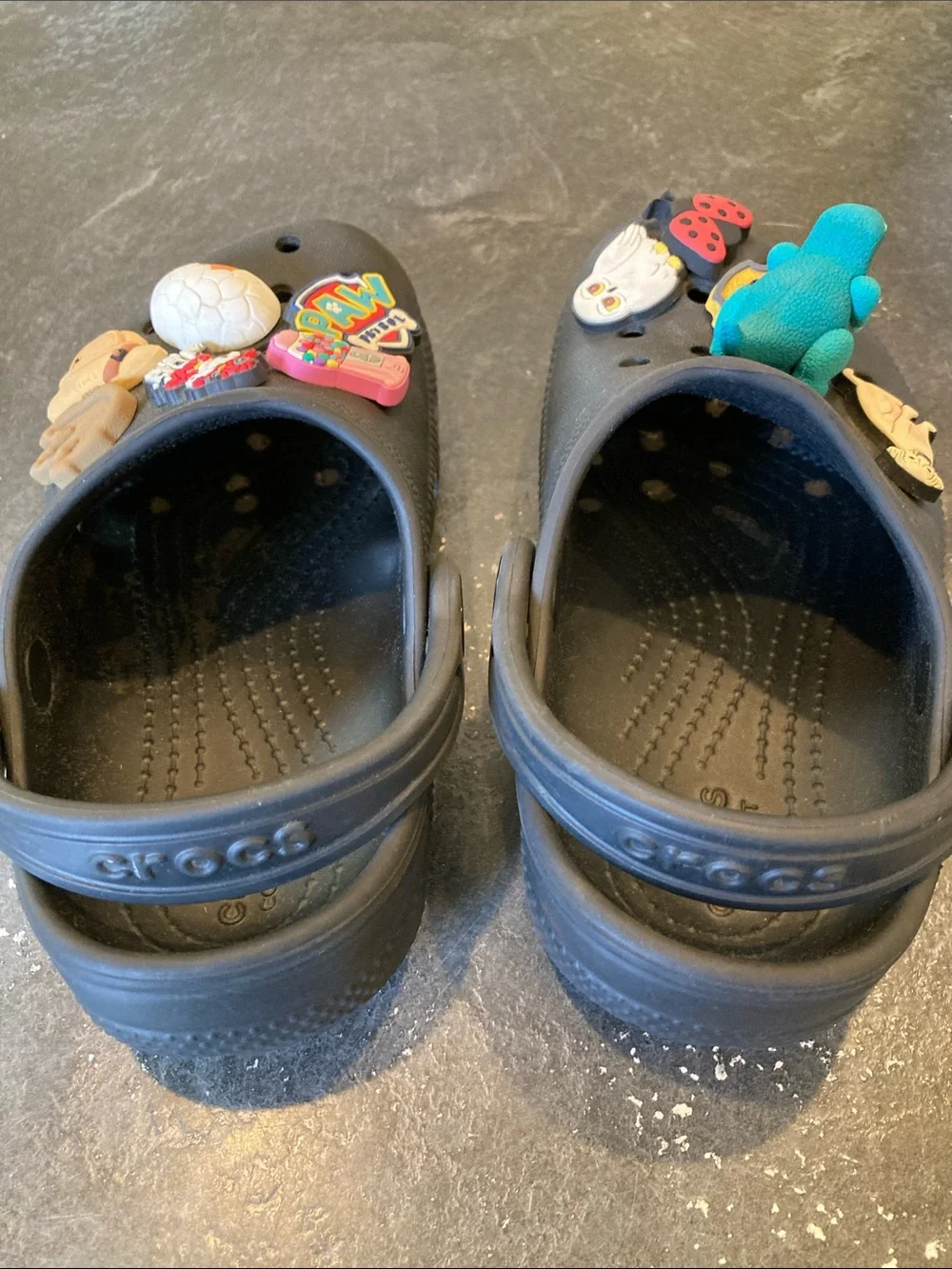 Boys Crocs black closed to sandals shoes size 10